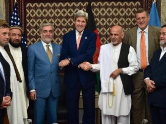 کاخ سفید و پیچش نسخه های سیاه برای افغانستان!