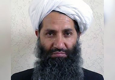 هبت‌الله یک روستانشین گوشه‌گیر و غیرسیاسی رهبر طالبان شده‌است