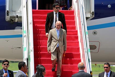 رییس‌جمهور غنی به اندونیزیا رسید
