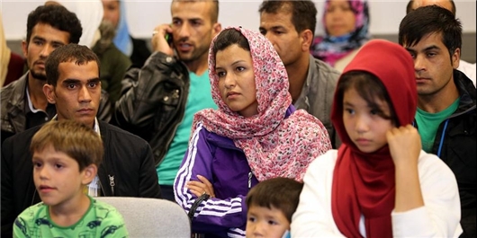 معاون پارلمان اروپا سیاست مرکل در مورد پناهندگان را ناکام دانست