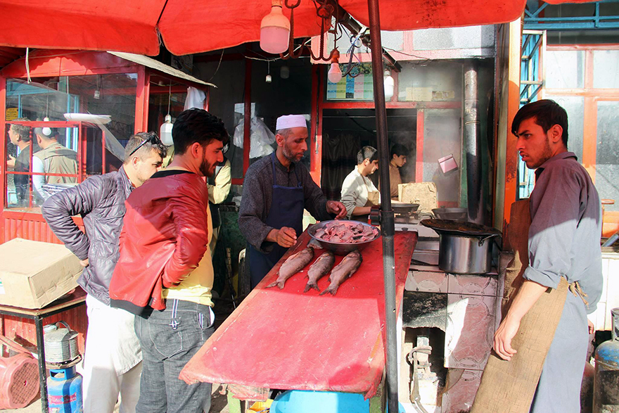 فروش ماهی و  جلبی در کابل – نوروز ۱۳۹۸