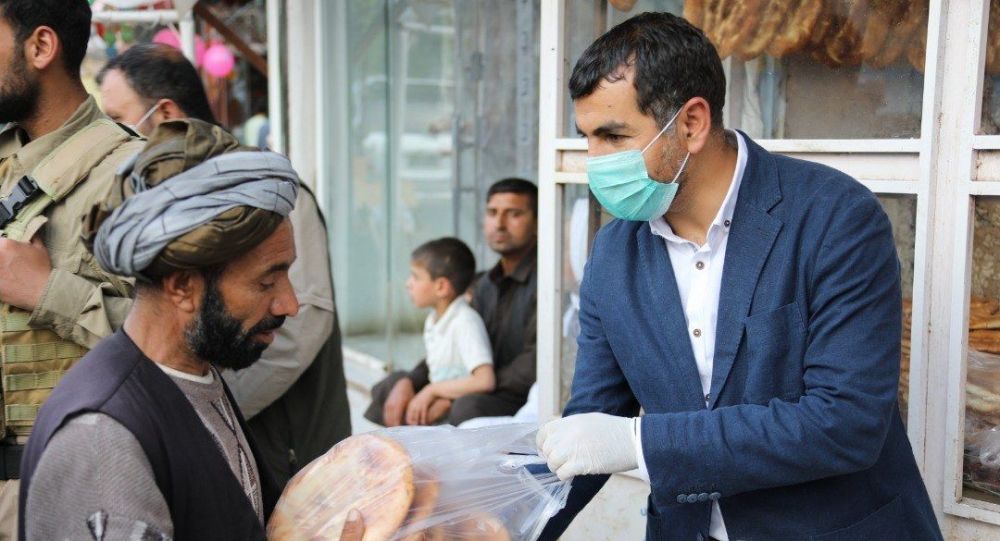 برنامه توزیع نان به نیازمندان در هرات آغاز شد