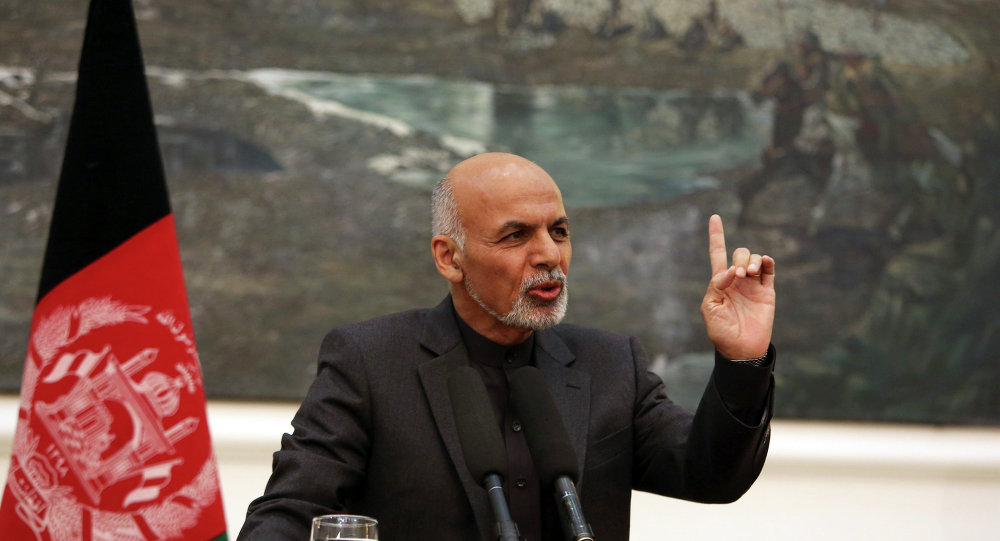 غنی: جان می‌دهم ولی افغانستان را ترک نمی‌کنم