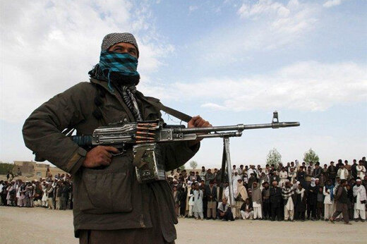 سخن‌گوی نیروهای مسلح کشور از کشته شدن حدود یک هزار جنگجوی طالب در روز گذشته در نتیجه عملیات های ارتش خبر می‌دهد.
