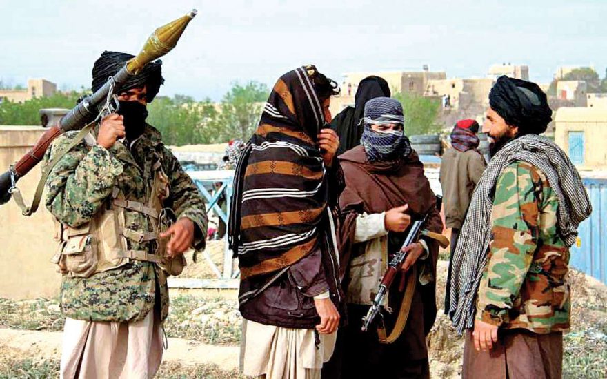 طالبان در «جستجوی خانه به خانه» مخالفان؛ ۱۸ هزار نفر از کابل تخلیه شدند !