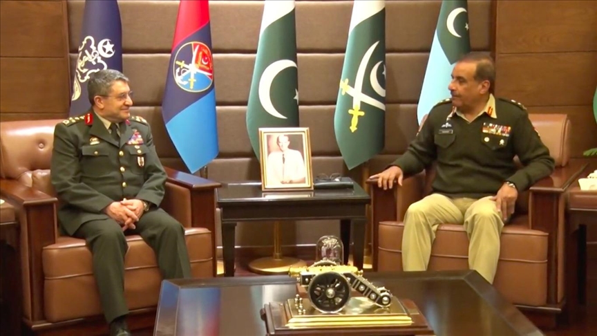 دیدار رئیس دوم ستاد کل ارتش ترکیه و رئیس ارتش پاکستان پیرامون افغانستان