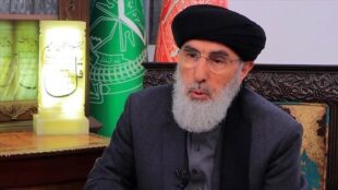 حکمتیار: قدرت در افغانستان به کسی که حمایت اکثریت را دارد منتقل خواهد شد