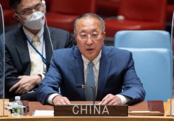 چین خواستار حمایت قاطعانه جامعه جهانی از افغانستان شد