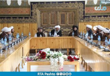 والی هرات: مسئولان حکومت شریک غم شیعیان هستند